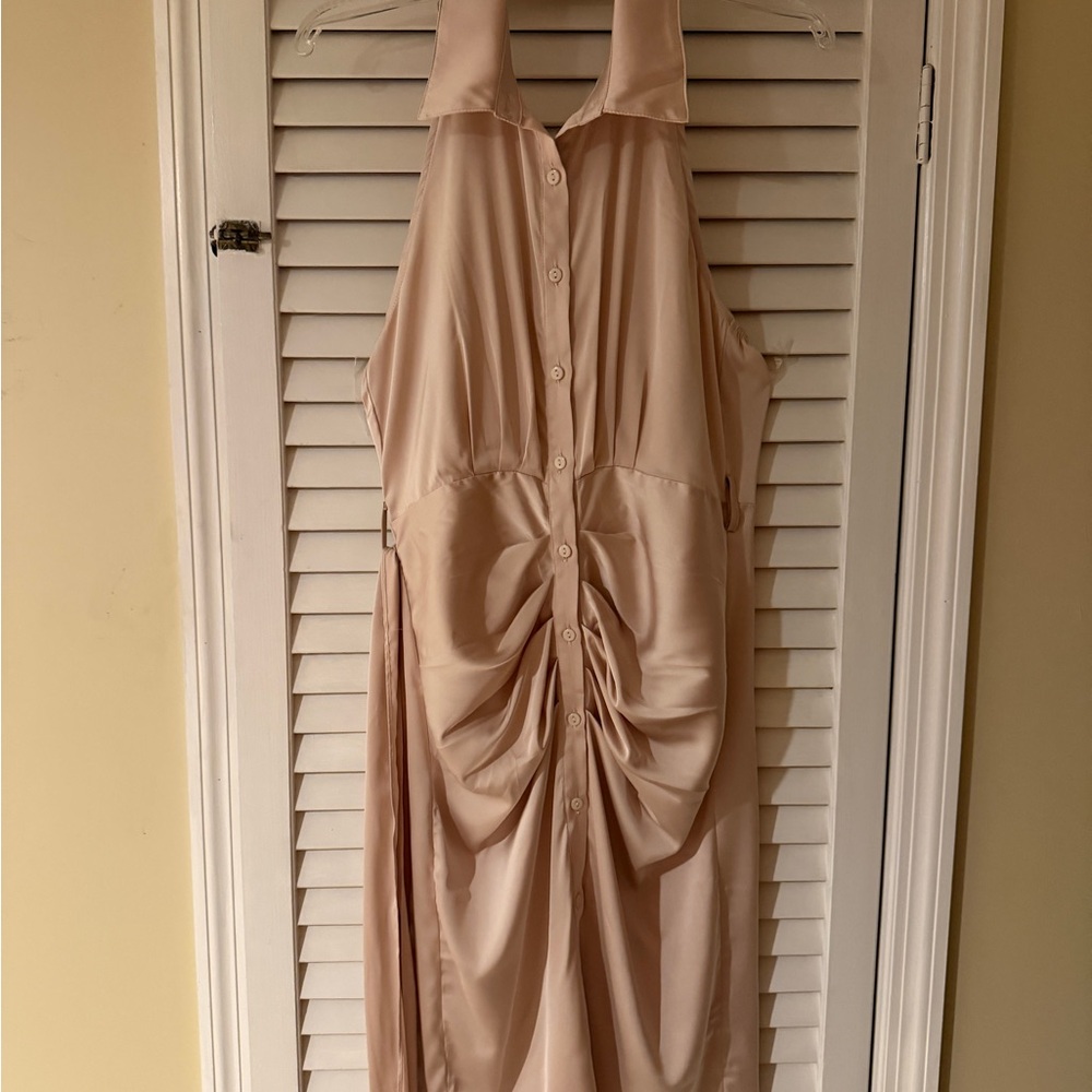 Elegant Backless Cream Dress